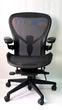 Крісло Herman Miller Аерон Ремастерд Чорний Онікс розмір С AER1С33DW ALP BLX BLX BB BK 23105 - зображення 1