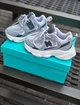Дитячі спортивні кросівки в стилі NEW BALANCE для хлопчика та дівчинки, весняно-осінні кросівки сірі , 36 розмір, устілка 22 см - зображення 8