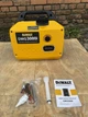 Инверторный генератор DeWalt DWG3000I (3.0 кВт) - изображение 1