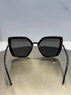 Солнцезащитные очки Prada PR 09WS 1AB5S0 Black/Grey - изображение 4