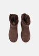Уггі жіночі UGG Mini Classic 2 Bailey Bow Chocolate 40 - изображение 4