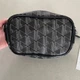 Мужская сумка через плечо Lacoste Monogram кроссбоди для повседневной носки - изображение 4