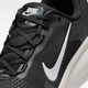 Жіночі кросівки для бігу Nike W Vomero 18 HM6804-005 35.5 (5US) Чорні (197863393582) - зображення 7