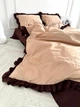 Постельное белье с рюшами семейный 150х210 (2 шт) Бязь Gold Luxe на молнии наволочки 70х70 капучино и шоколад - изображение 6