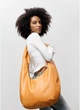 Женская сумка Sambag HOBO WEAVE оранжевая вместительная городская из экокожи для ноутбука 15.6 дюйма 62281 - изображение 1