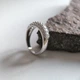 Серебряное кольцо с фианитами, вес изделия 4,2 гр (2207474) - изображение 2