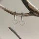 Серебряные серьги с фианитами (2207818) - изображение 2