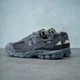 Чорні кросівки New Balance 2002R Protection Pack 38,5 (6) 24 см (M2002RDB) - зображення 2