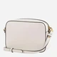 Torebka crossbody damska skórzana małą Coccinelle Beat E1MF6550401 N17 Mleczna (800070354171) - obraz 2