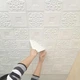 Самоклеящаяся настенно-потолочная 3D панель 35х35 см. Узорчатый квадрат 1 шт. Белый - изображение 5