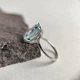 Серебряное кольцо с топазом, вес изделия 5,05 гр (2199335) - изображение 2