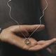 Серебряное колье с фианитами, вес изделия 3,88 гр (2209188) - изображение 6