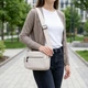 Удобная маленькая женская сумка из натуральной кожи Vintage белого цвета для города (bg226fash42) - изображение 2
