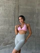 Спортивные женские велосипедки Soft SQ с перекрестным поясом и эффектом push up для фитнеса и йоги Однотонные Бесшовные с утяжкой V-пояс M Cветло-серые (SQVL09M) - изображение 7