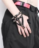 Масивний готичний браслет через палець із шипами «Punk Spike» Honey Fashion Accessories чорний (16-51) - изображение 1