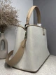 Велика жіноча сумка-тоут LOUIS VUITTON Capucines Souple бежева - зображення 3