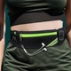 Спортивная сумка на пояс 20×10 см для бега, черная - изображение 7