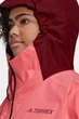 Жіноча водонепроникна куртка Adidas Terrex GORE-TEX Paclite HF8718 вітровка туристична з капішоном рожева з червоним Розмір 4XL - зображення 6
