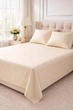 Простынь с наволочками Maison Dor Satin Led Sheet Ecru сатин 240*260 см,50*70 см кремовая - изображение 2