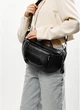 Женская поясная сумка бананка из натуральной кожи SAMBAG Черная (546303821) - изображение 10