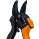 Контактный секатор Fiskars P83 111670 с храповым механизмом режущую способность до 24 мм Черный (1000575) - изображение 3
