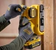 Шлифмашина ленточная аккумуляторная Stanley FatMax SFMCW223B - изображение 7