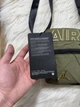Сумка через плечо AIR Jordan цвета хаки 18х12 см - изображение 5