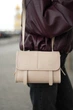 Жіноча сумка крос-боді з натуральної шкіри бежева BAGS4LIFE 9918 з клапаном - 68648 - зображення 1