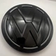 Эмблема передняя на решетку радиатора VW Volkswagen 150 мм Tiguan 2016-2023 Caddy 2016+ черный глянец : 2K5853600 - изображение 2