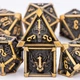 Набір металевих гральних кубиків DnD Skull & Dragon 7 шт., коричневий - зображення 3