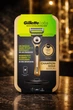 Станок Gillette Labs Champion Gold Edition із миючим елементом 5 лез (1 картридж + док-станція + дорожній кейс) - зображення 7