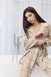 Жіночий домашній костюм у клітинку з халатом та брюками Seventeen S-M Капучино (2000000175492) - изображение 7