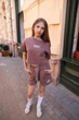 Спортивный костюм для девочки летний комплект подростковый детский оверсайз с футболкой и шортами из хлопка IRmAS 1367 рост размер 158 шоколадный - изображение 6
