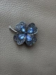 Брошка Mirshine Cloverleaf Blue - изображение 3
