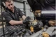 Grzechotka akumulatorowa DeWalt 54 Nm 1/4" 12 V (DCF504N-XJ) - obraz 9