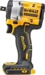 Akumulatorowy klucz udarowy DeWalt 18 V XR 1/2" 406 Nm z 2 akumulatorami 5 Ah (DCF921P2G-QW) - obraz 1