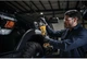 Акумуляторна ротаційна полірувальна машина DeWalt 18V XR 125 мм з 2 акумуляторами 5 Аг (DCM848P2-QW) - зображення 5