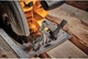 Акумуляторна циркулярна пила DeWalt 18V XR FLEXVOLT ADVANTAGE 190 мм без акумулятора та зарядного пристрою (DCS573NT-XJ) - зображення 13