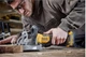 Акумуляторний фрезер DeWalt 18V XR з 2 акумуляторами 5 Аг (DCW682P2-QW) - зображення 6