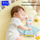 Подарочный набор для новорожденного Auby: практичные игрушки для малыша, подвесная погремушка для кроватки, прорезыватель, милый зайчик, плед для объятий, кукла, подарок в честь полнолуния. - изображение 7