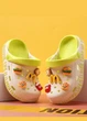 Дитячі сабо Crocs-style з джибітсами молочний з салатовим р. 26,5 - зображення 1