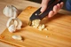Прес для часнику Fiskars Functional Form 1028361 - зображення 6