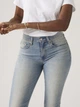 Джинсы Slim Fit женские Levi`s 724 High Rise Straight Lightweight Jeans 18883-0441 25-32 Синие (5401187797571) - изображение 7