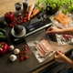 Автоматический вакуумный упаковщик вакууматор Yoer Fresh Food VSS01BK 120 Вт запайщик с весами и аксессуарами Черный - изображение 10