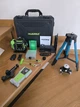 Лазерний рівень Huepar W04CG 4D 16 ліній + штатив 1м., міні триножка і приймач - изображение 1