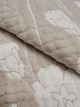 Полотенце муслиновое банное Malloory Home Цветы 70*140 см Бежевое - изображение 3