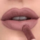 Makeup Revolution Matte Bomb Liquid Lipstick Помада для губ "Delicate Brown" - изображение 2