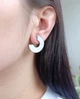 Серебряные серьги-пусеты с перламутром "Полукольца" EAR400-прл - изображение 2