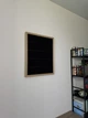 Стенд/панель/дошка для шевронів і патчів, M (40x50см), рамка світле дерево, чорні смужки - зображення 6