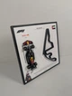 3D Картина На Стіну 25x25 см з Моделлю Bburago Red Bull Racing RB21 Formula One Team в Масштабі 1:43 Переможне Гран-Прі 2025р. для № 1 Max Verstappen та 3D траса Abu Dhabi GP "Yas Marina Circuit" / Сезон 2025 / Формула 1 / Макс Ферстаппен - изображение 14